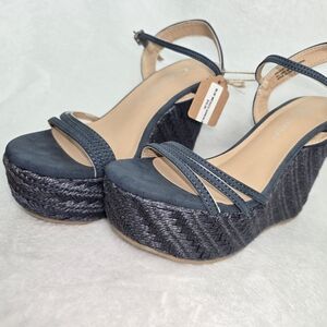 Elegant Navy Woven Platform Wedges